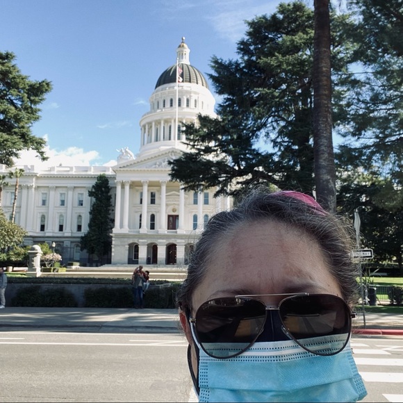 Meet your Posher, Alma - Picture 3 of 9